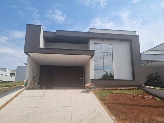 #11 - Casa para Venda em Indaiatuba - SP