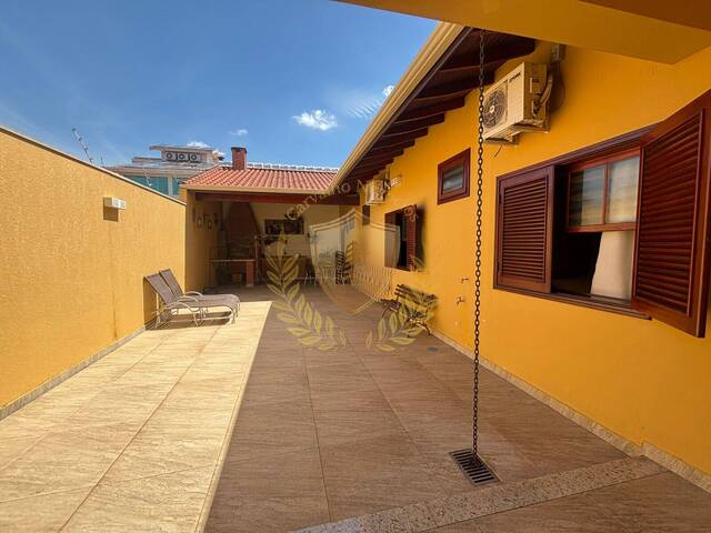 #13 - Casa para Venda em Indaiatuba - SP